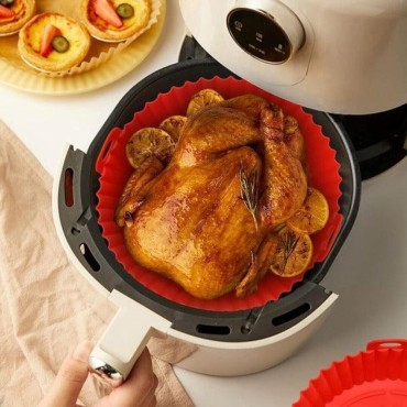СИЛИКОНСКА НЕЛЕПЛИВА ПОДЛОГА ЗА ПЕЧЕЊЕ ВО AIR FRYER 20CM (1+1 ГРАТИС)
